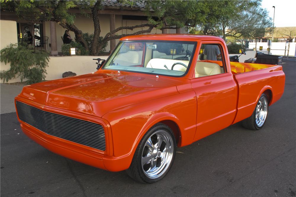 1971 CHEVROLET C-10 CUSTOM PICKUP