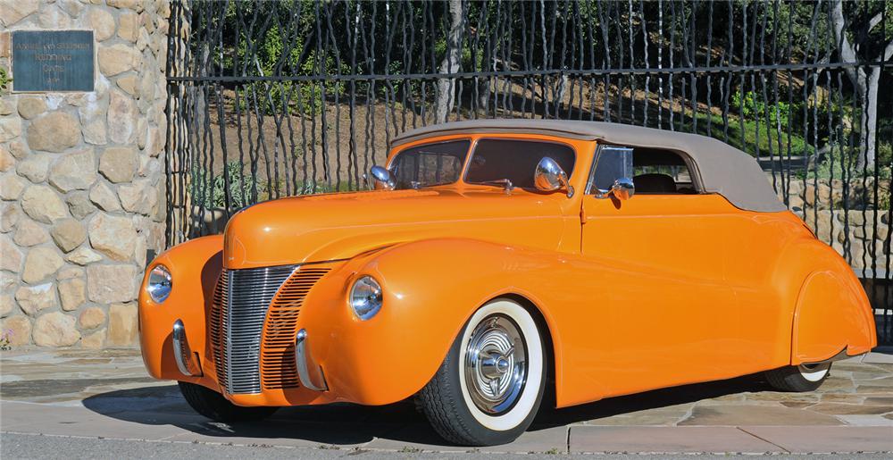 1940 FORD CUSTOM CONVERTIBLE