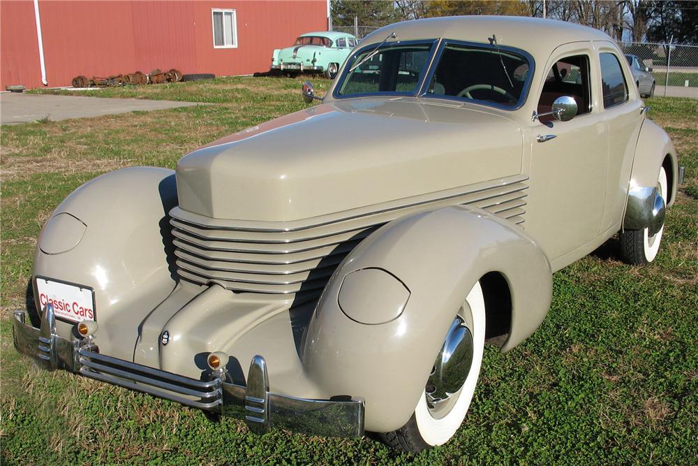 1936 CORD 810 WESTCHESTER 4 DOOR