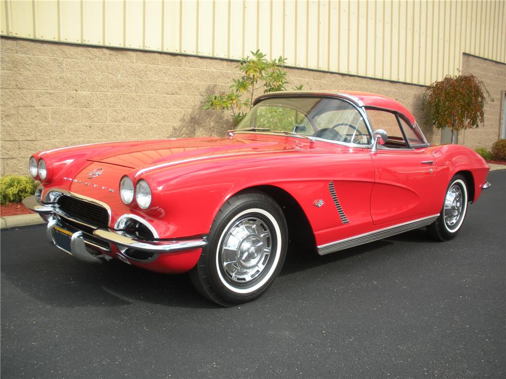 1962 CHEVROLET CORVETTE CONVERTIBLE