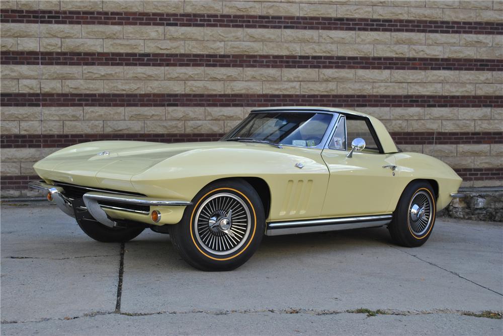 1965 CHEVROLET CORVETTE CONVERTIBLE