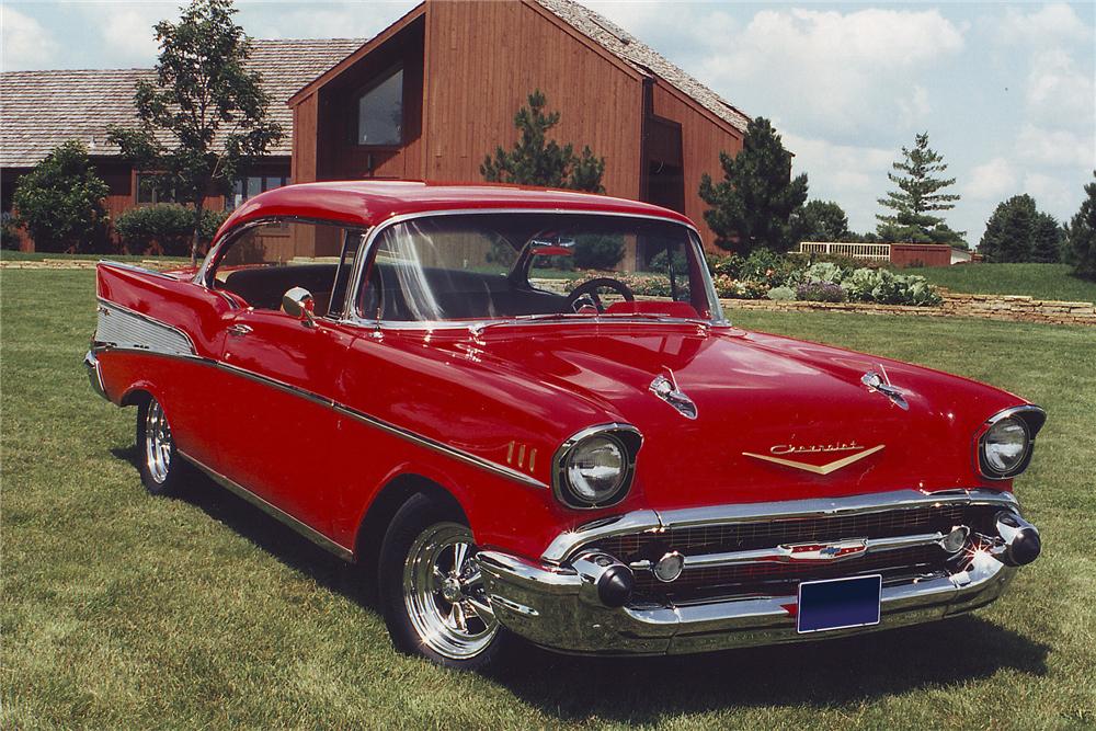 1957 CHEVROLET BEL AIR CUSTOM 2 DOOR HARDTOP