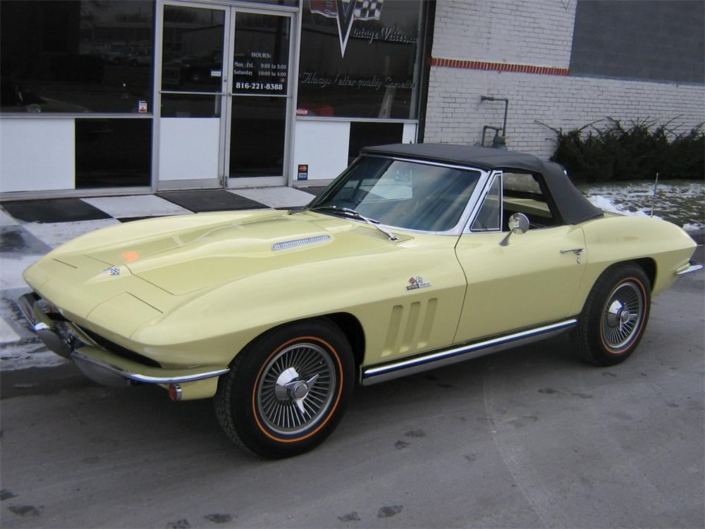 1965 CHEVROLET CORVETTE CONVERTIBLE