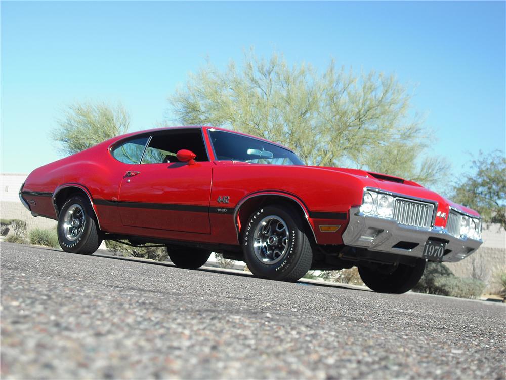 1970 OLDSMOBILE 442 W30 2 DOOR HARDTOP