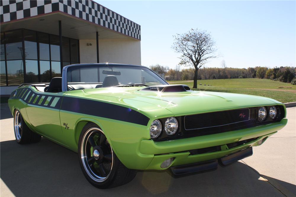 1970 DODGE CHALLENGER CUSTOM CONVERTIBLE RESTO-MOD