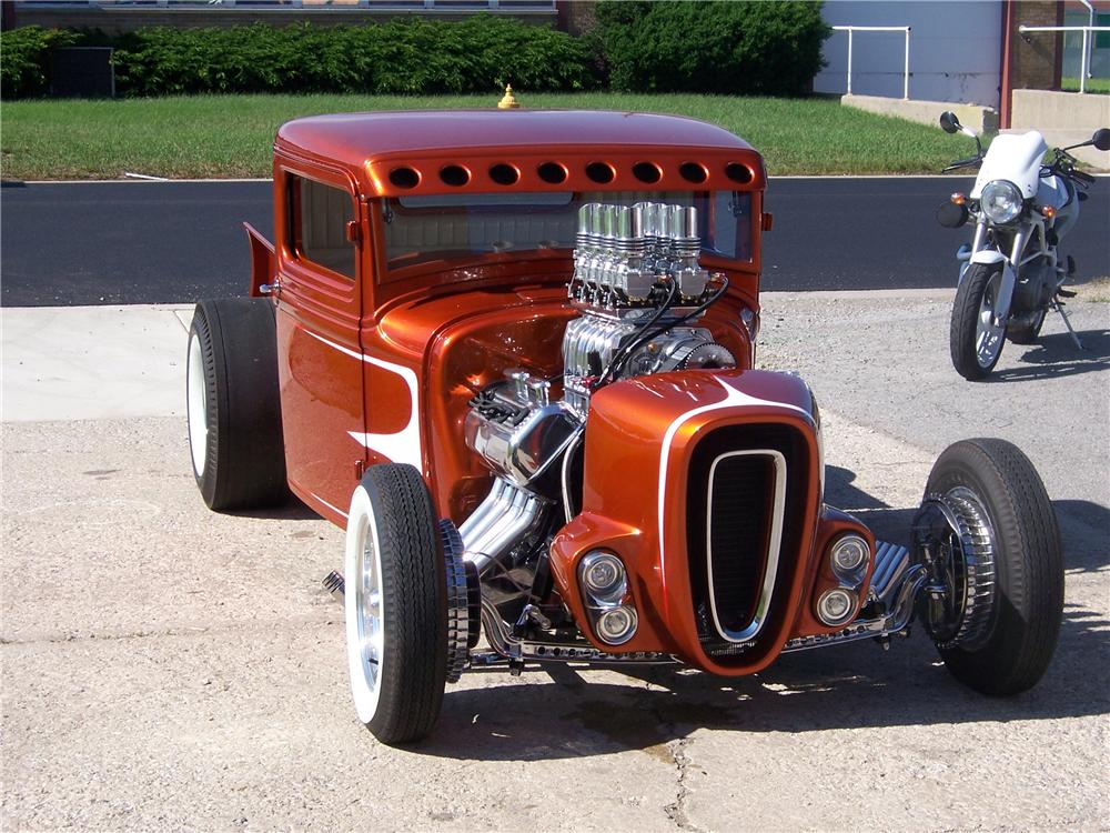 1933 FORD CUSTOM PICKUP TRUCK