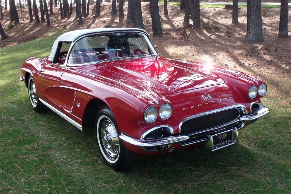 1962 CHEVROLET CORVETTE CONVERTIBLE