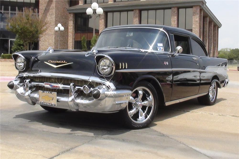 1957 CHEVROLET 210 CUSTOM 2 DOOR