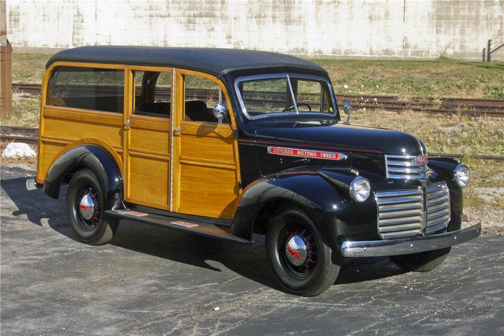 1941 GMC SUBURBAN WOODY WAGON