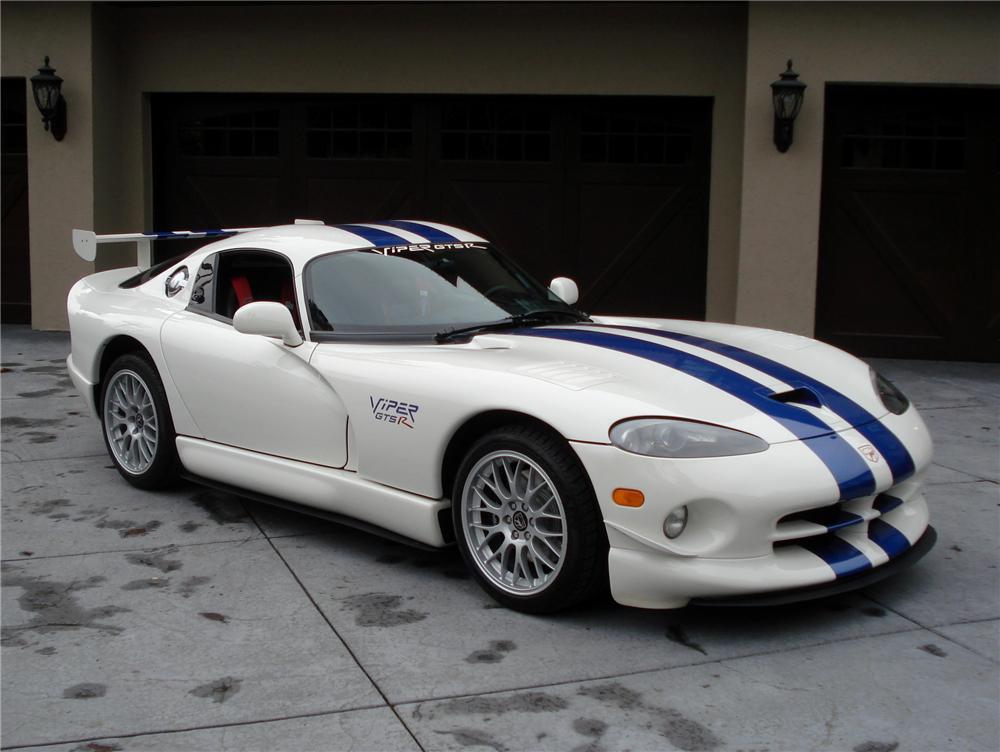 1998 DODGE VIPER GTS-R COUPE