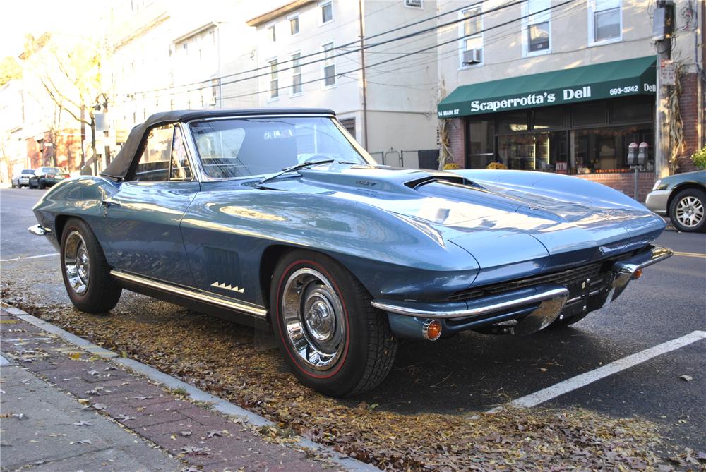 1967 CHEVROLET CORVETTE CONVERTIBLE