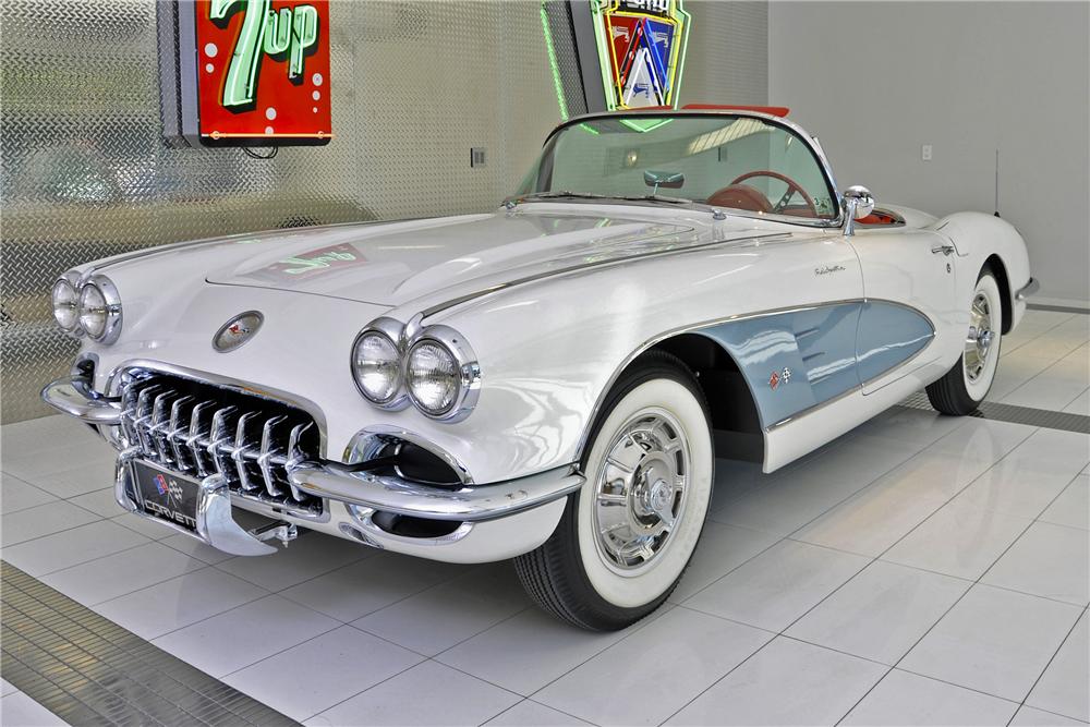 1960 CHEVROLET CORVETTE CONVERTIBLE