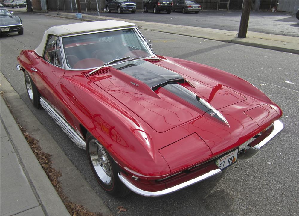 1967 CHEVROLET CORVETTE CONVERTIBLE