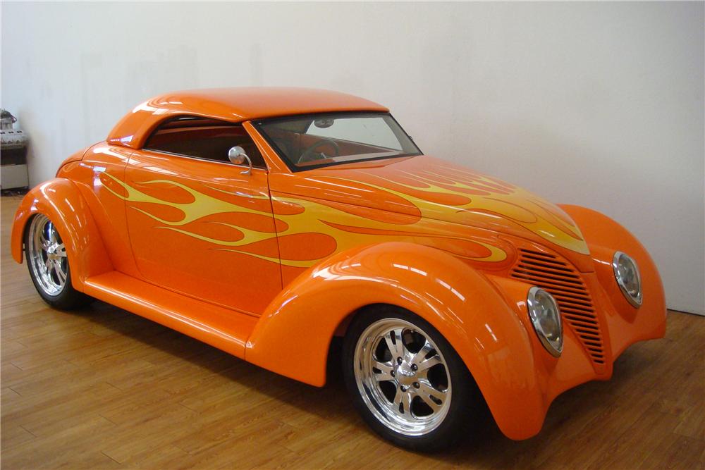 1939 FORD CUSTOM ROADSTER