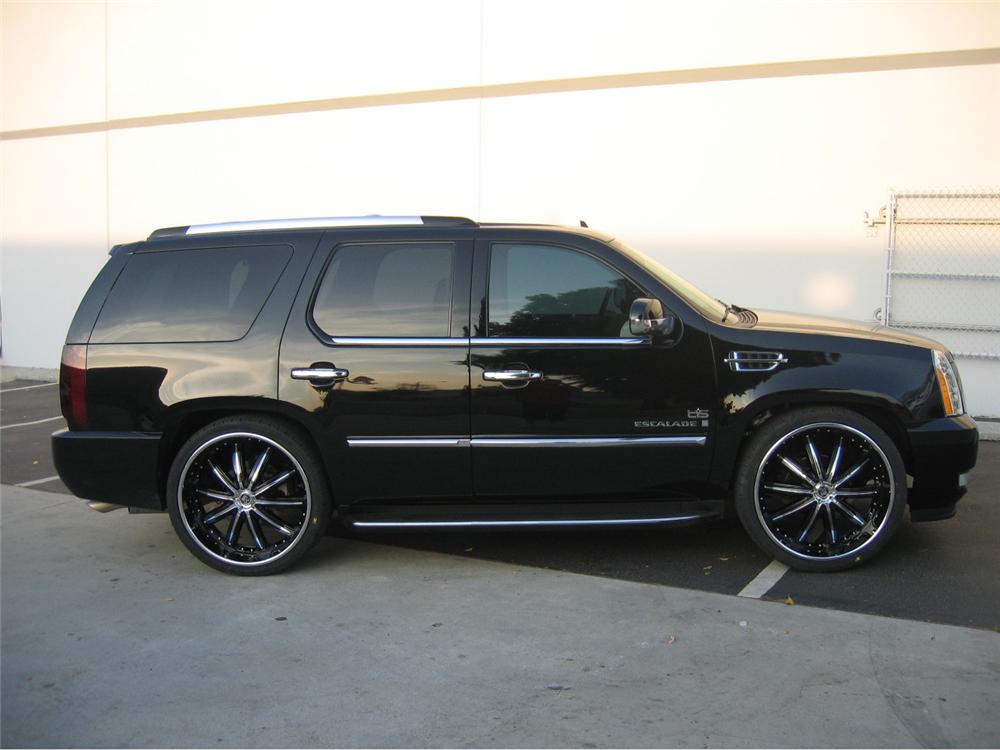 2007 CADILLAC ESCALADE AWD DUB EDITION