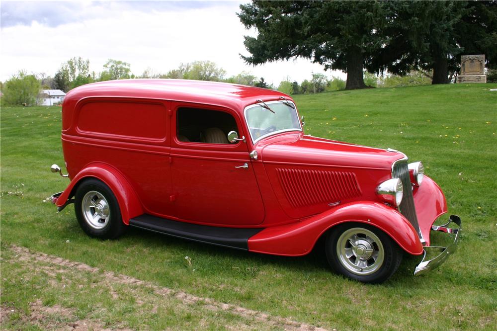 1933 FORD CUSTOM SEDAN DELIVERY