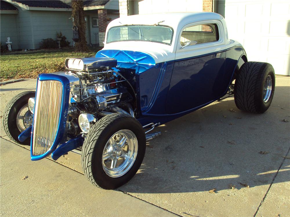 1934 FORD 3 WINDOW CUSTOM 2 DOOR COUPE