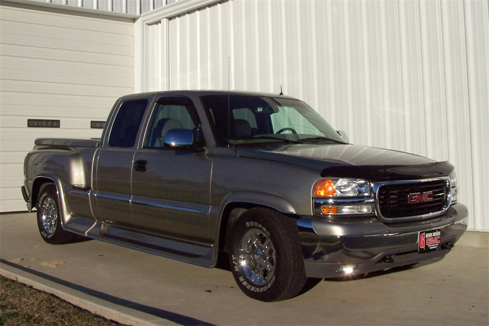 2002 GMC SIERRA 1500 EXTENDED-CAB PICKUP