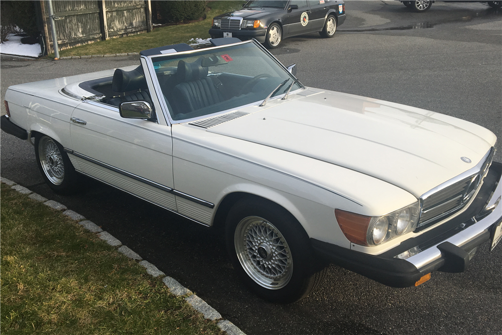 1977 MERCEDES-BENZ 450SL CONVERTIBLE