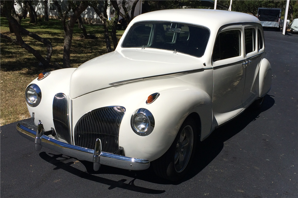 1941 LINCOLN CUSTOM 4-DOOR SEDAN