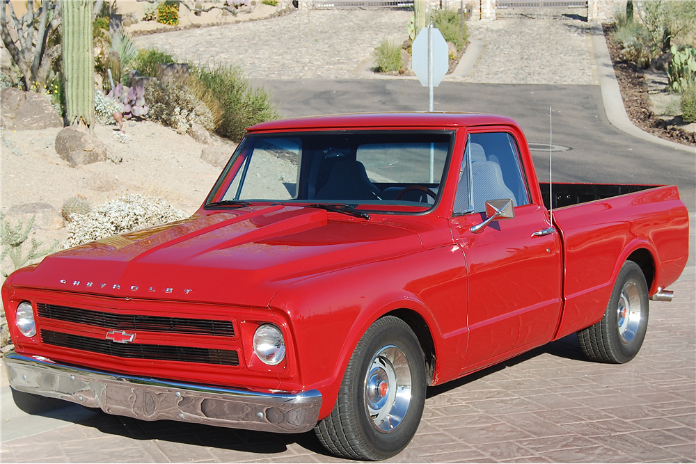 1967 CHEVROLET CUSTOM PICKUP