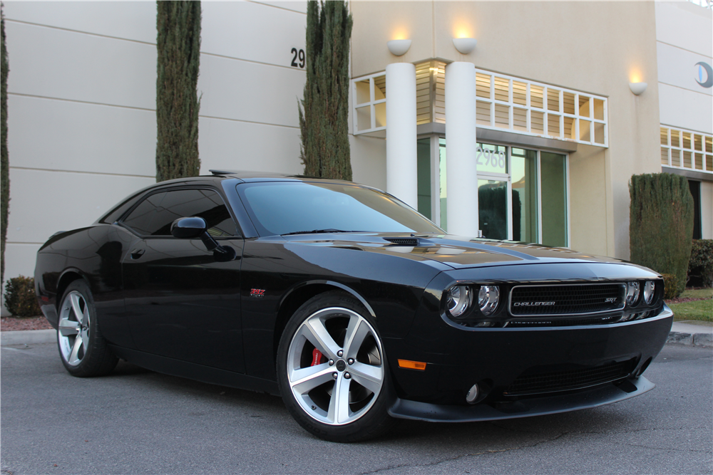 2011 DODGE CHALLENGER SRT8 392 