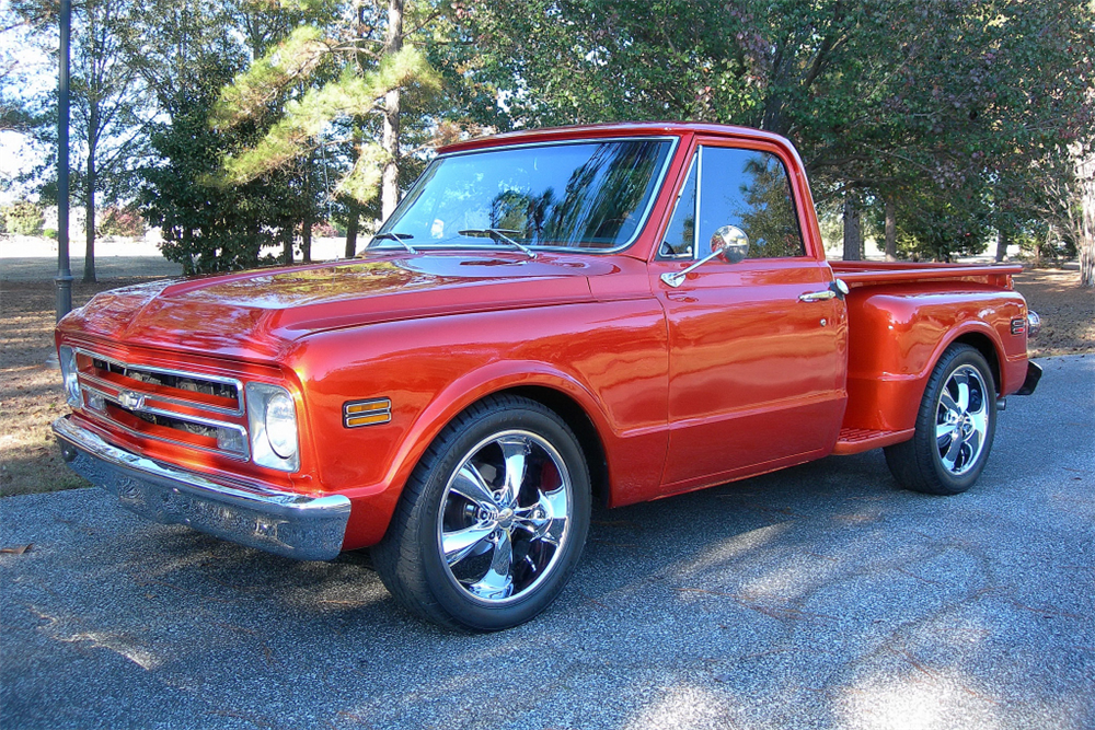 1968 CHEVROLET C-10 CUSTOM PICKUP