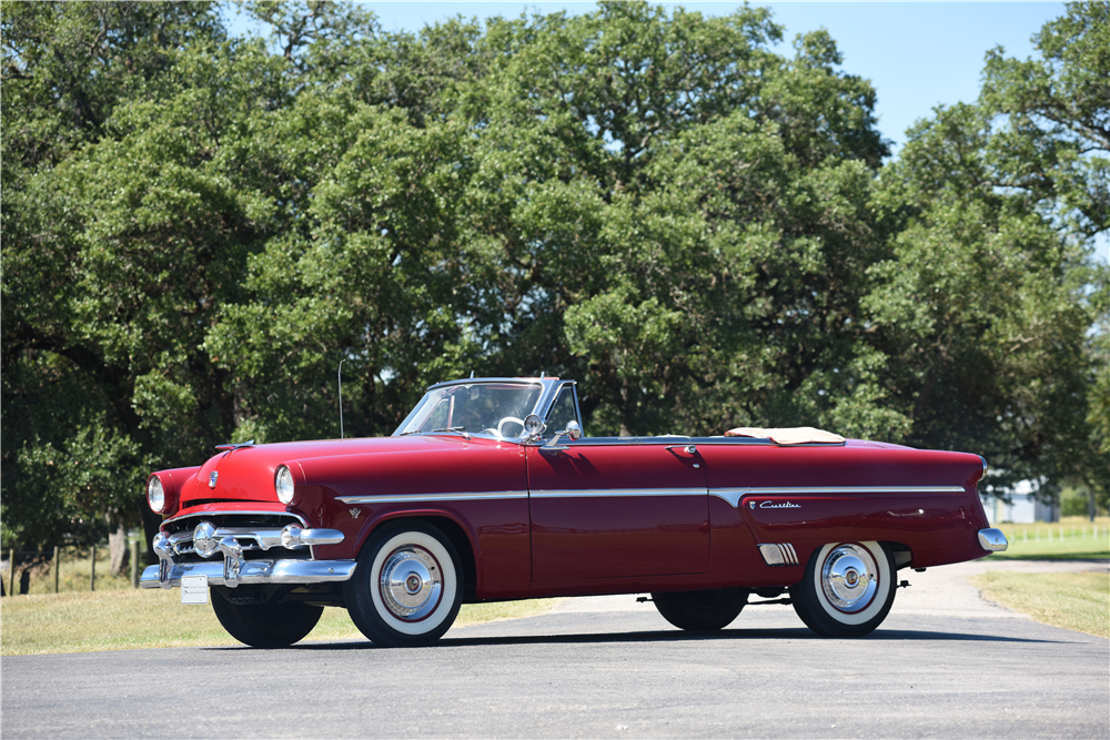 1954 FORD CRESTLINER CONVERTIBLE