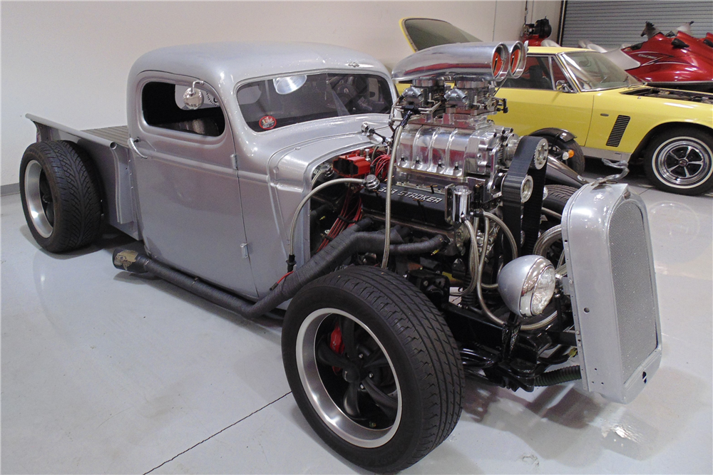 1942 CHEVROLET CUSTOM PICKUP