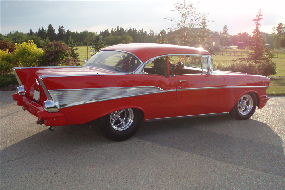 1957 CHEVROLET BEL AIR CUSTOM HARDTOP