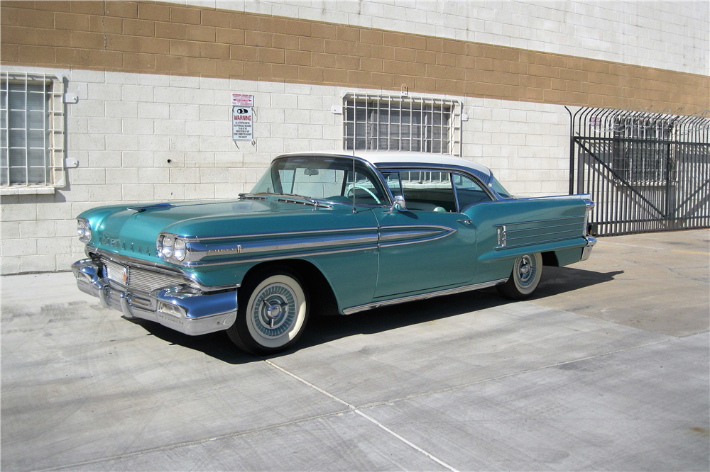 1958 OLDSMOBILE SUPER 88 