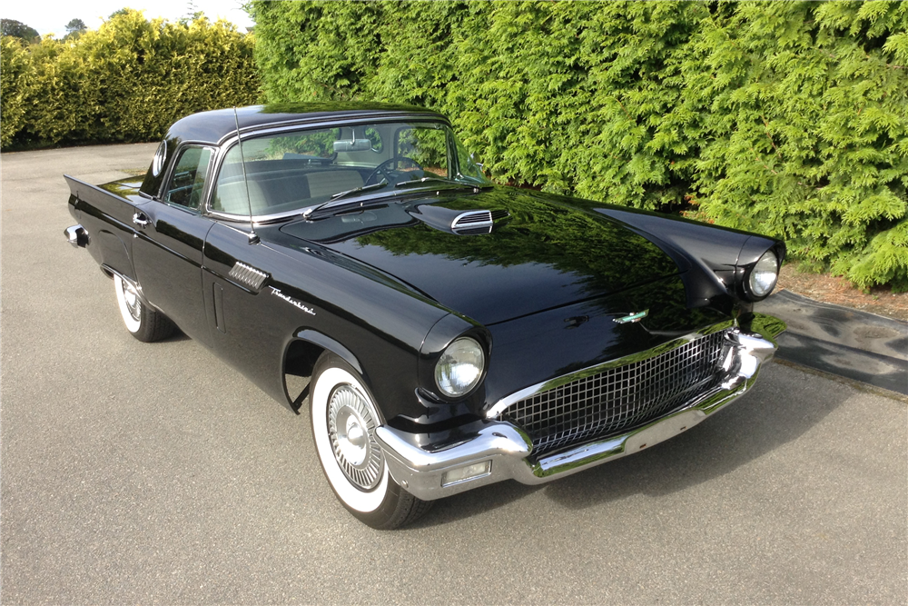 1957 FORD THUNDERBIRD CONVERTIBLE