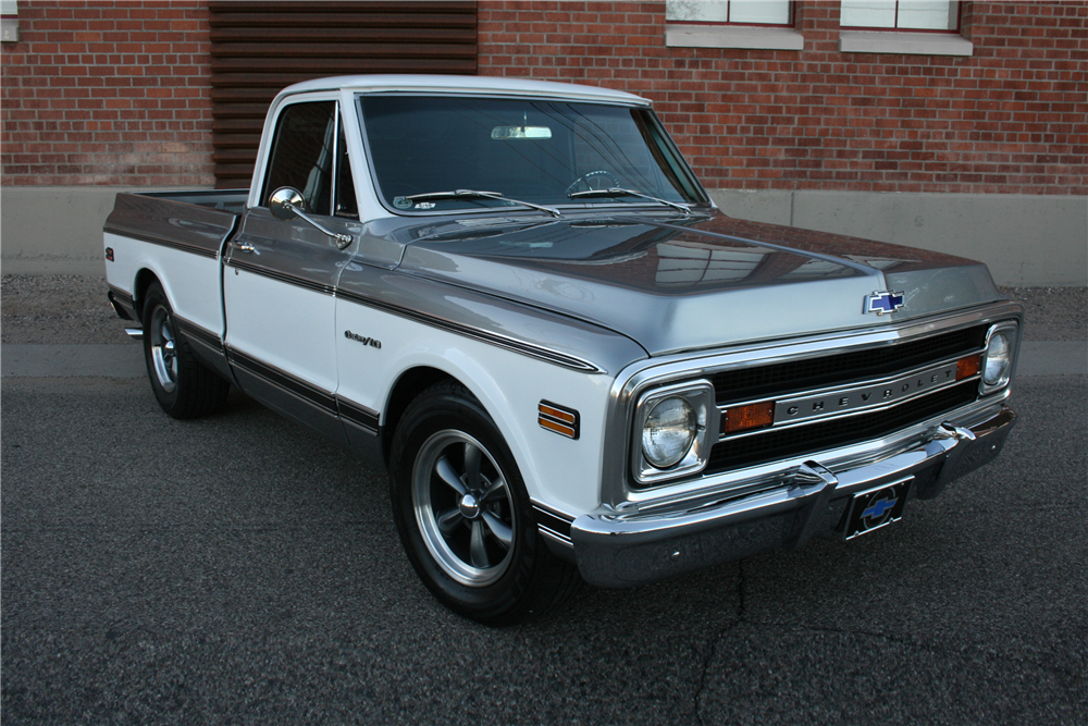 1970 CHEVROLET C-10 CUSTOM PICKUP