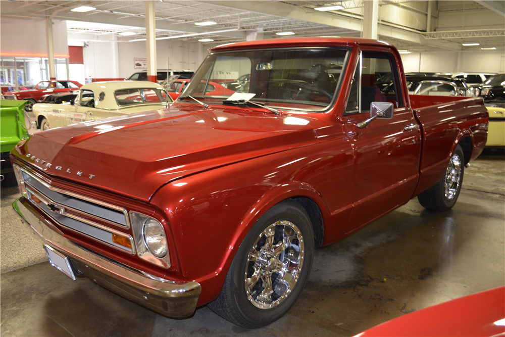 1967 CHEVROLET C-10 CUSTOM PICKUP