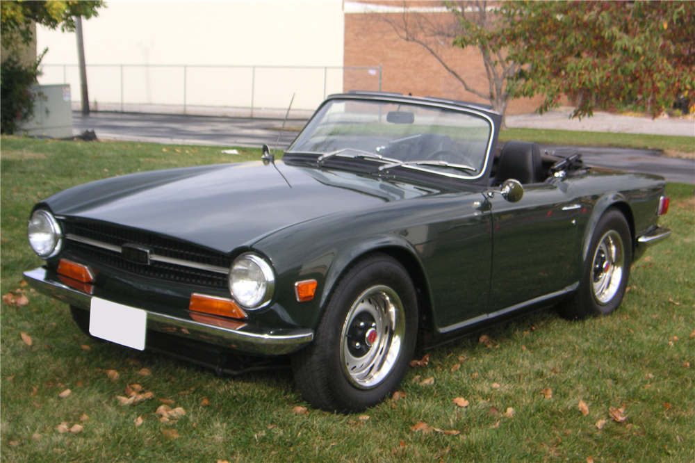 1971 TRIUMPH TR-6 CONVERTIBLE