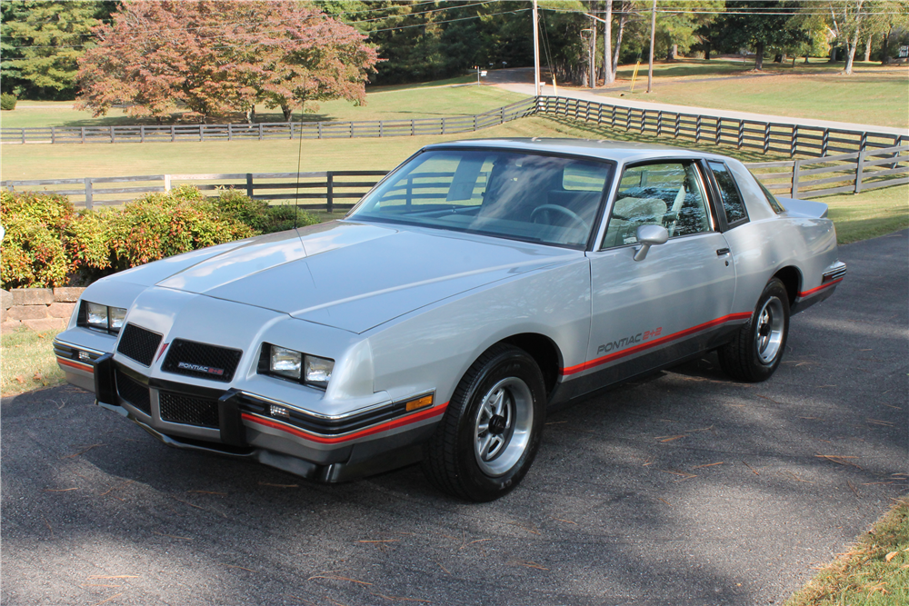 1986 PONTIAC GRAND PRIX 2+2