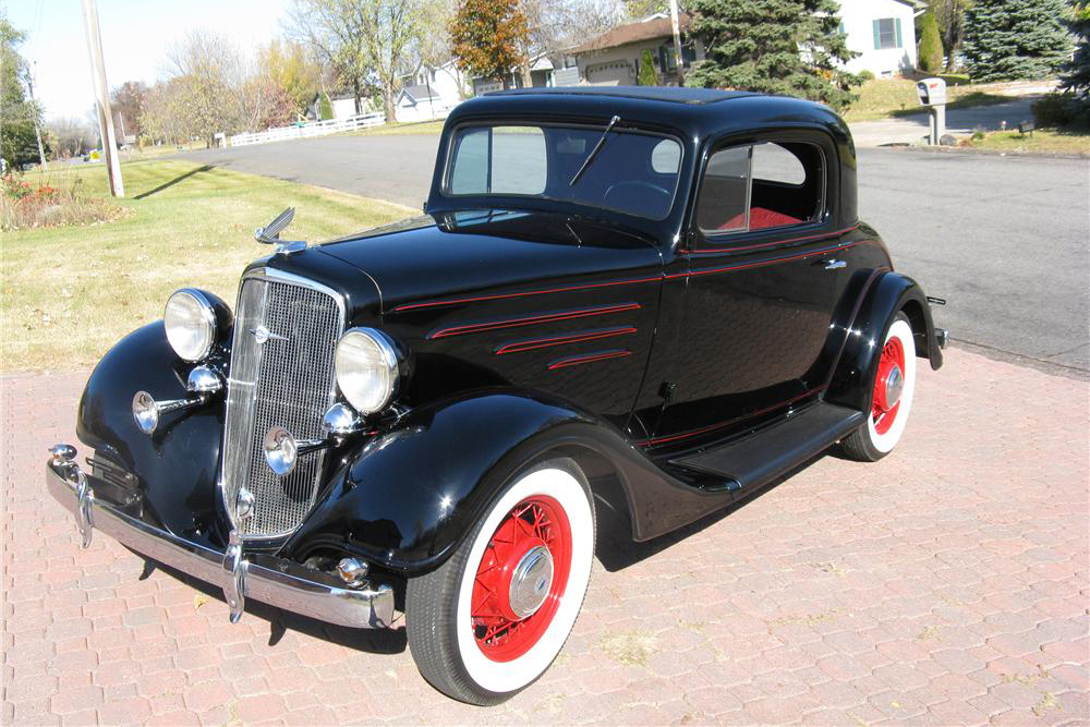 1935 CHEVROLET 3-WINDOW COUPE