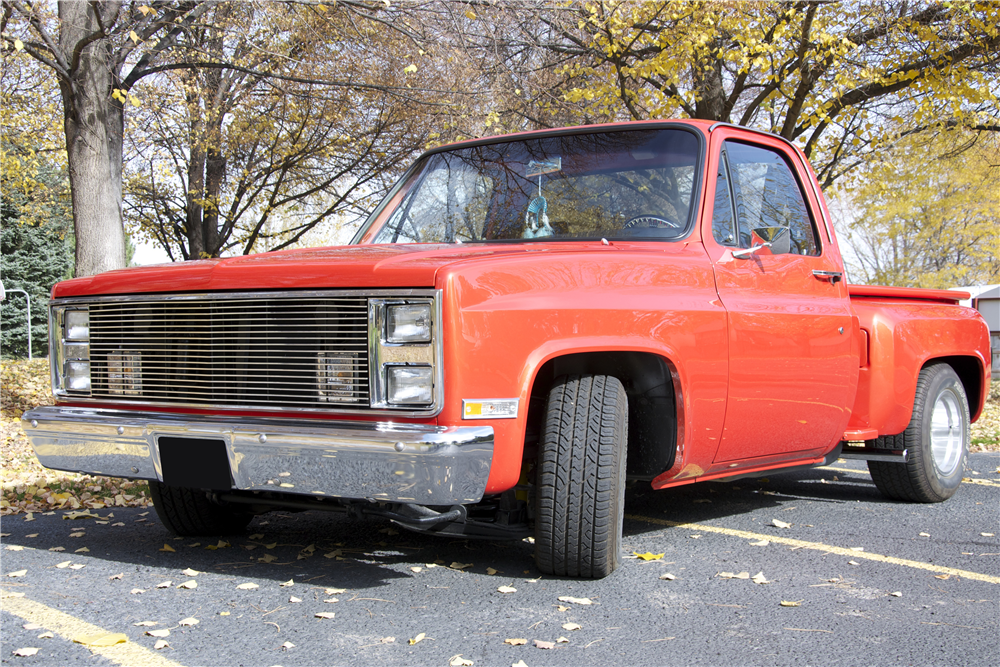 1986 CHEVROLET C-10 CUSTOM PICKUP