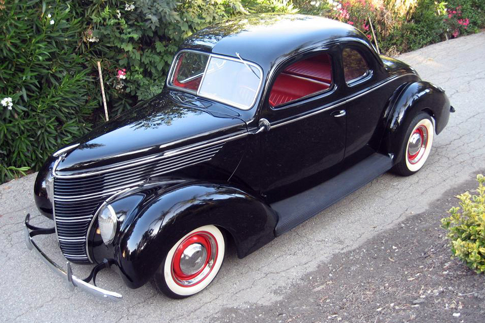 1938 FORD 5 WINDOW CUSTOM COUPE