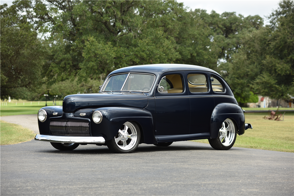 1942 FORD CUSTOM 4-DOOR SEDAN