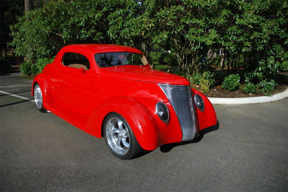 1937 FORD 3 WINDOW CUSTOM COUPE