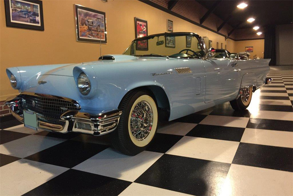 1957 FORD THUNDERBIRD CONVERTIBLE