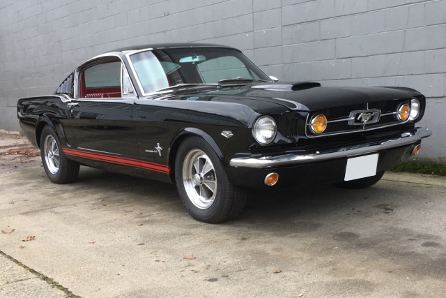 1965 FORD MUSTANG FASTBACK