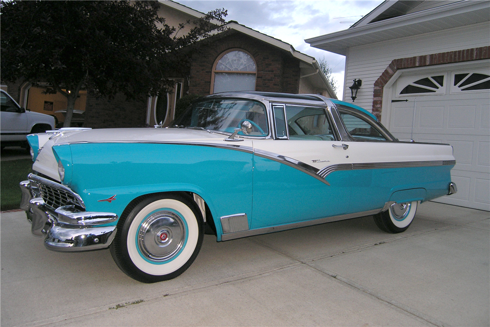 1956 FORD FAIRLANE CROWN VICTORIA 