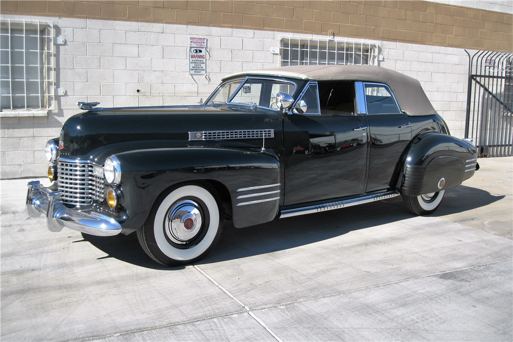 1941 CADILLAC CONVERTIBLE SEDAN