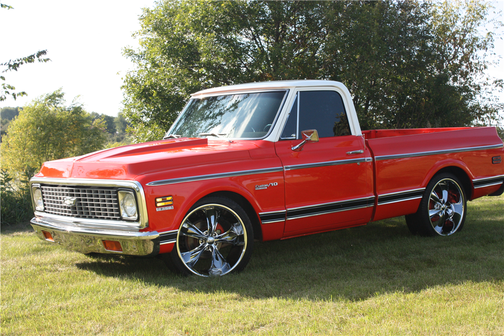 1972 CHEVROLET C-10 CUSTOM PICKUP