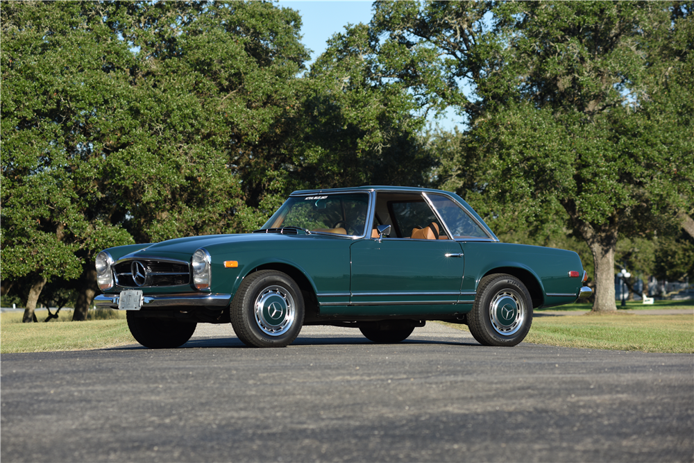 1970 MERCEDES-BENZ 280SL CONVERTIBLE