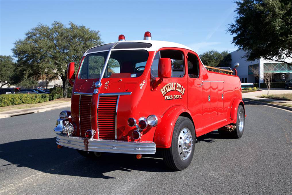 1941 UNITED KENWORTH FIRE TRUCK