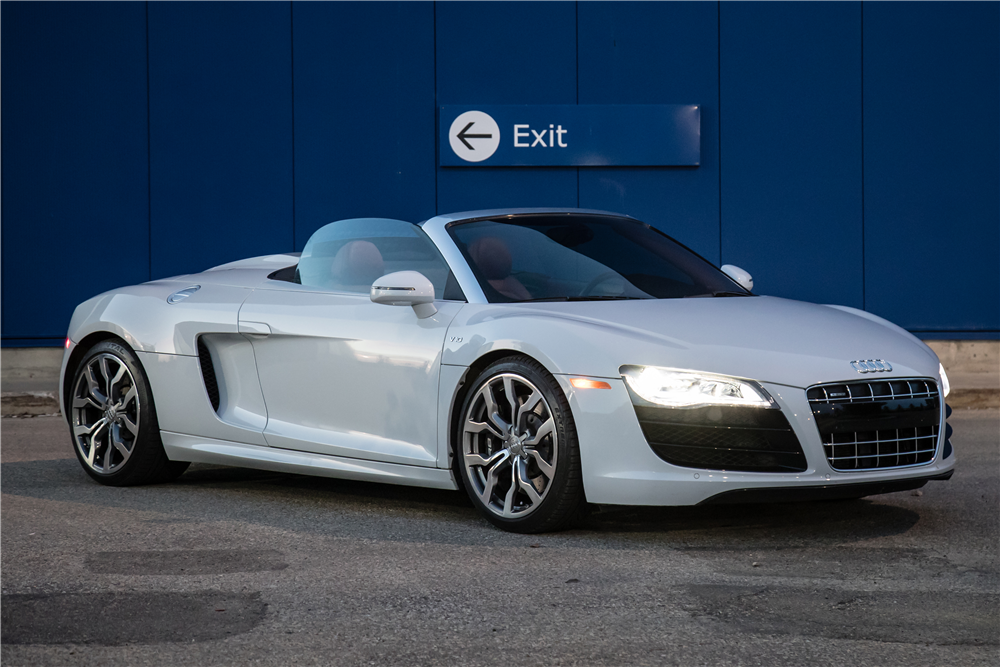 2011 AUDI R8 SPYDER