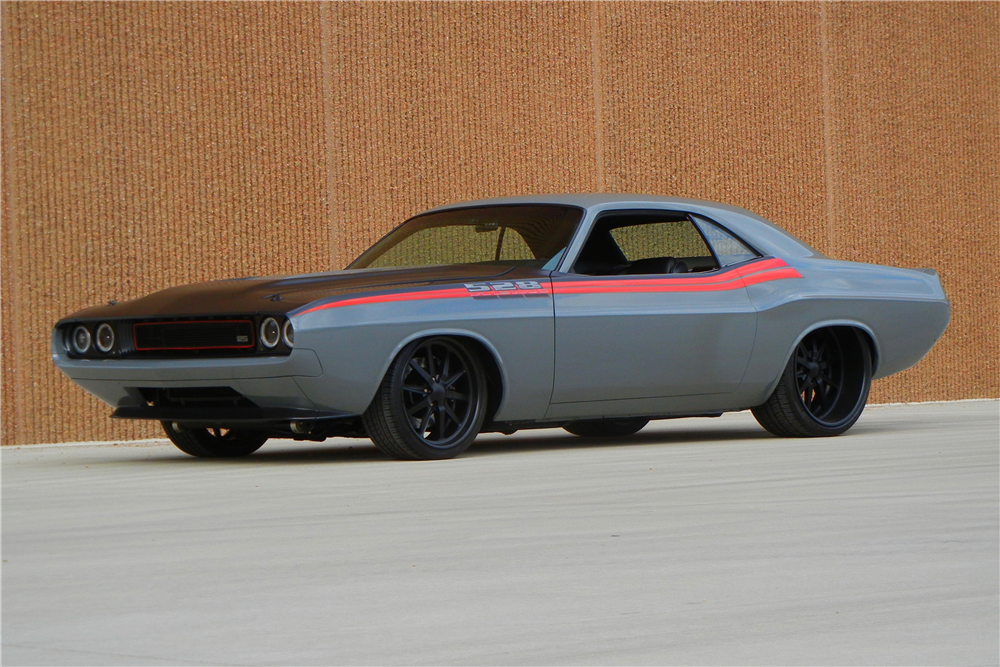 1970 DODGE CHALLENGER CUSTOM COUPE